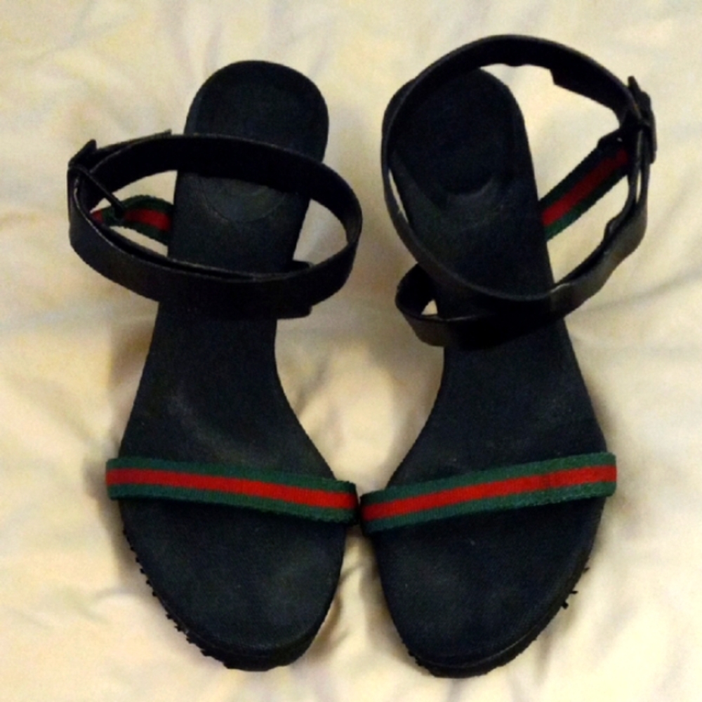 Gucci Black Heel Sandals with Red and Green Straps